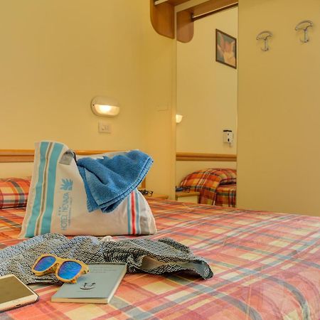 Hotel Nevada Bellaria-Igea Marina Exterior foto