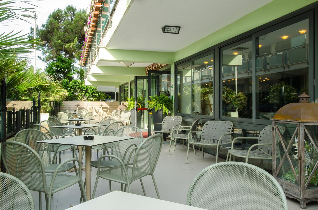 Hotel Nevada Bellaria-Igea Marina Exterior foto